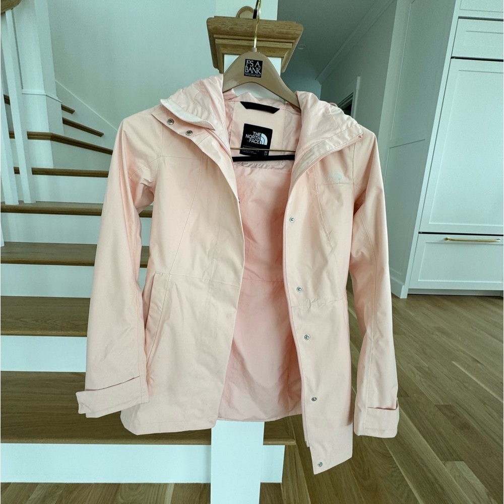 Light pink Women’s XS North Face Rain Jacket